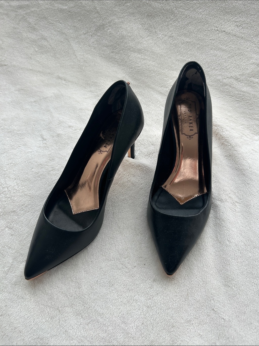 Ted Baker Black Leather Pointed Toe Stiletto Pumps